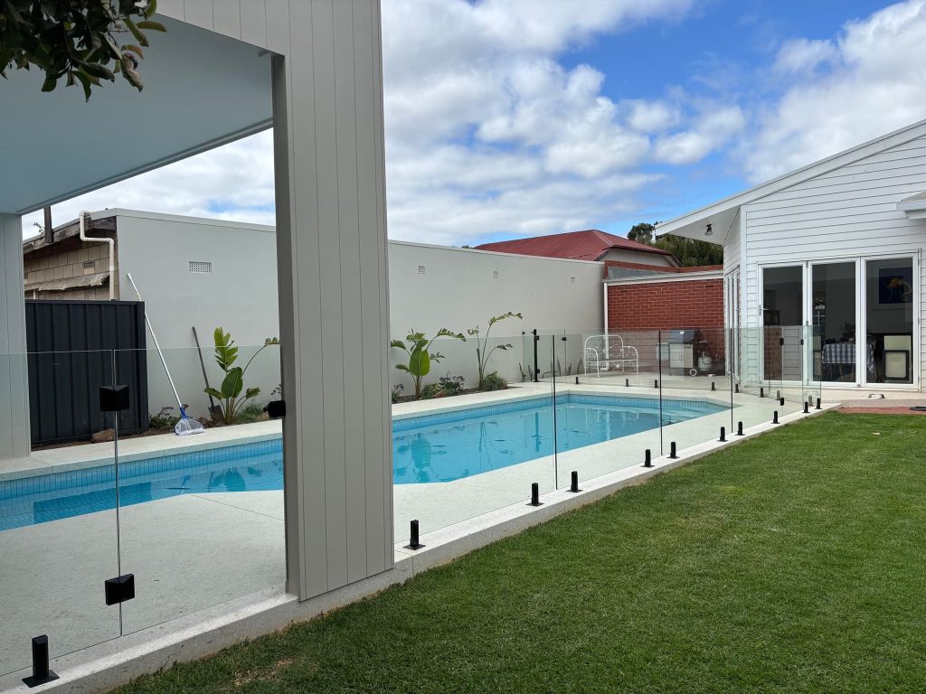 Frameless Glass Pool Fence Glenelg